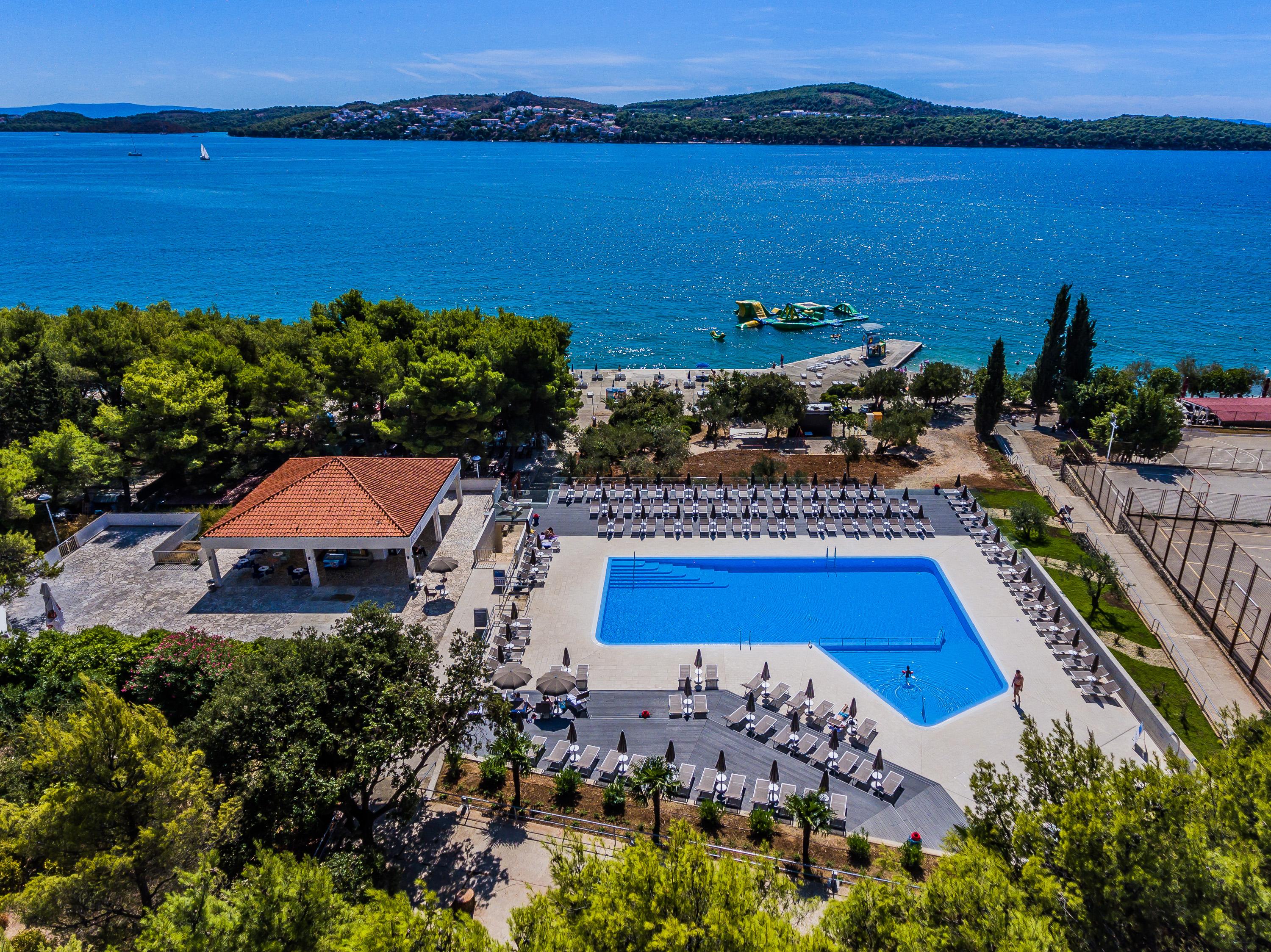 Hotel Medena Trogir Exterior foto