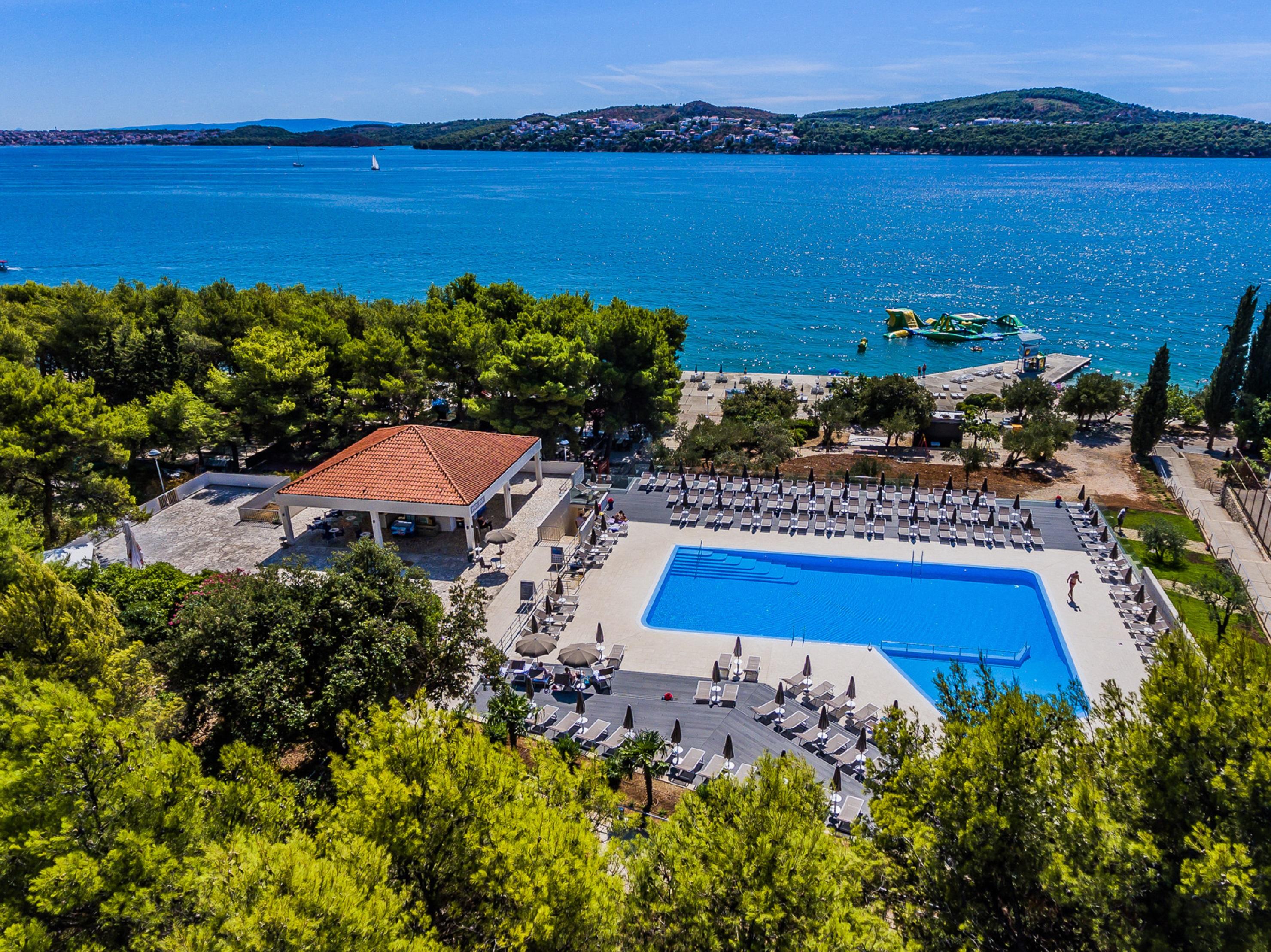 Hotel Medena Trogir Exterior foto